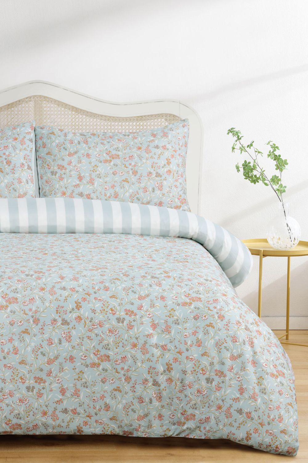 סט מצעים מיטה וחצי 180/200 ס"מ דגם Barworth Garden  | לאורה אשלי 