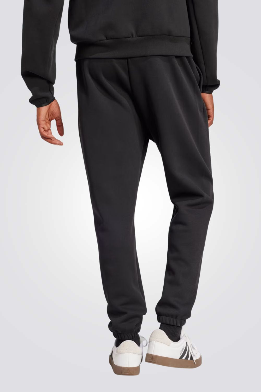 מכנסיים ארוכים לגברים בצבע שחור