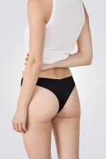 מארז תחתוני טנגה JOHN לנשים