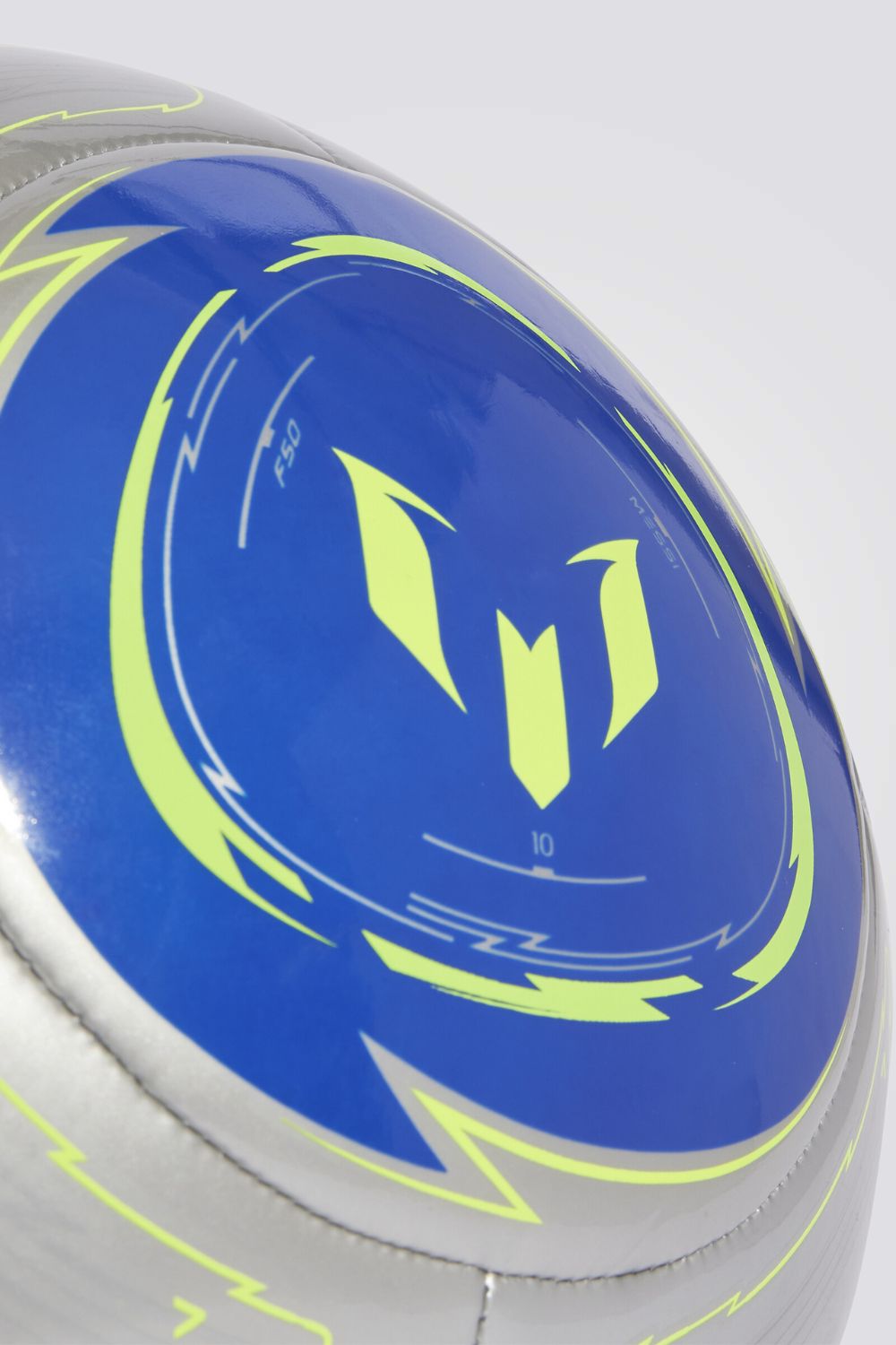 כדורגל MESSI CLB בצבע כסף