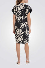 שמלה קצרה הדפס עלים בצבע שחור/שמנת