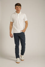 מכנסי ג'ינס בגזרת סלים | קנת קול