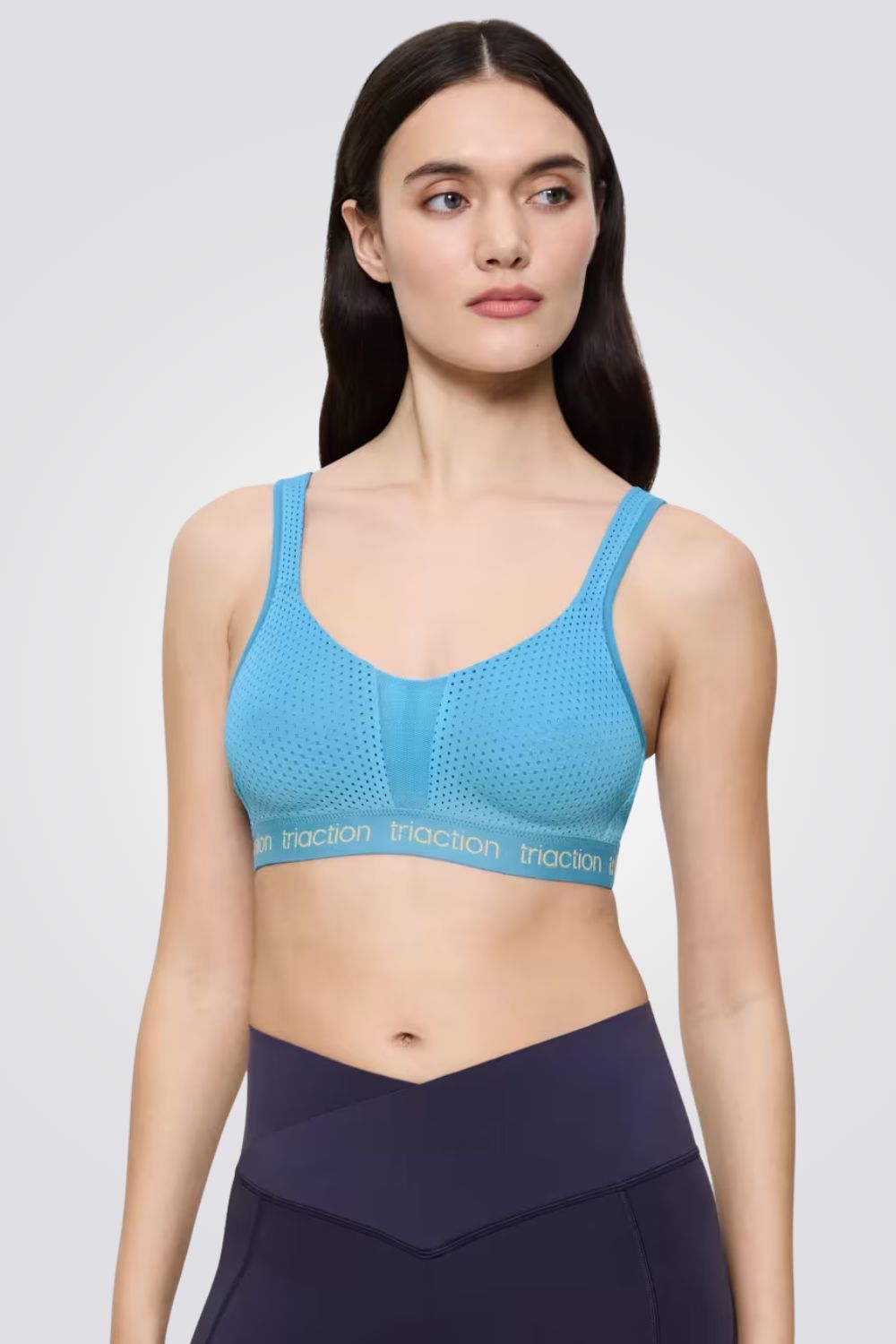 חזיית ספורט ללא ריפוד וללא קשת | טריומף