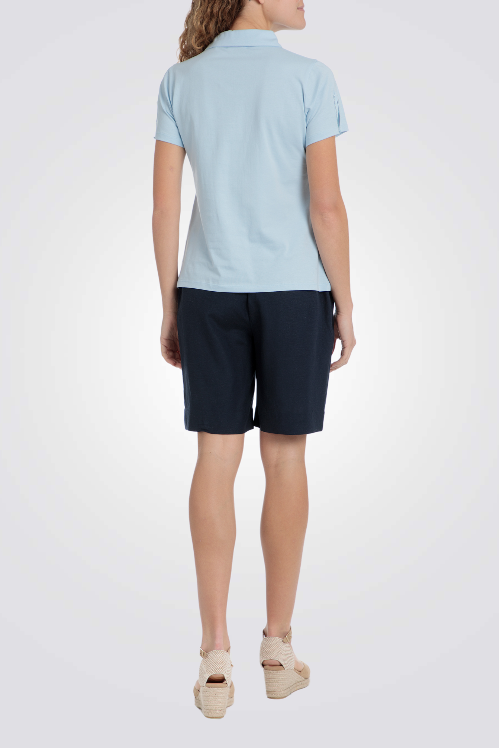 חולצת פולו עם אבני חן