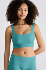 גוזייה מרופדת לנשים