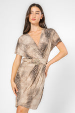 שמלה מעטפת עם הדפס מנומר