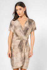 שמלה מעטפת עם הדפס מנומר