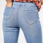 ג'ינס בגזרה צמודה בצבע כחול בהיר - 4