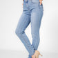 ג'ינס בגזרה צמודה בצבע כחול בהיר - 2
