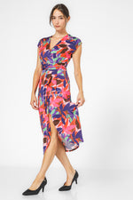 שמלה מעטפת עם הדפס אבסטרקטי 