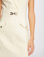 שמלת מיני ללא שרוולים בצבע בז' - MASHBIR//365