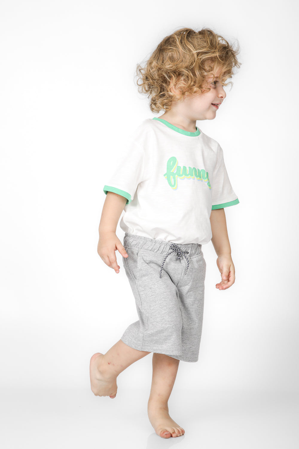 מכנסי ברמודה אפורים בנים