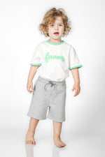 מכנסי ברמודה אפורים בנים