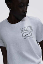 טי שירט NSW CLUB SS TEE לנשים