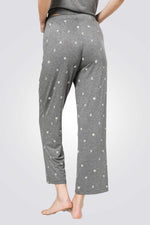 סט פיג’מה באורך 7/8 FLOWERS בצבע אפור