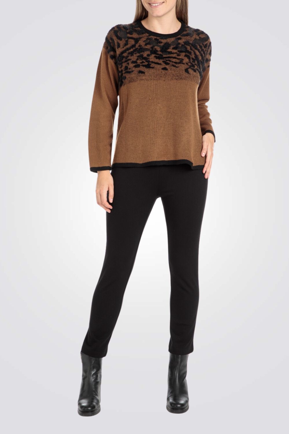 מכנסיים קרופ בסגנון טייץ בצבע שחור