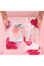 מארז בישום לאישה 100 מ"ל + 10 מ"ל + קרם גוף 50 מ"ל La Vie Est Belle E.D.P