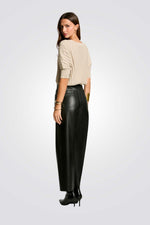 סריג שרוולים קצרים צווארון וי בצבע בז'