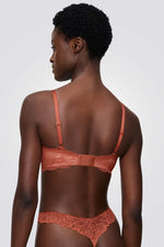 חזיית תחרה עם ריפוד וללא קשת | טריומף