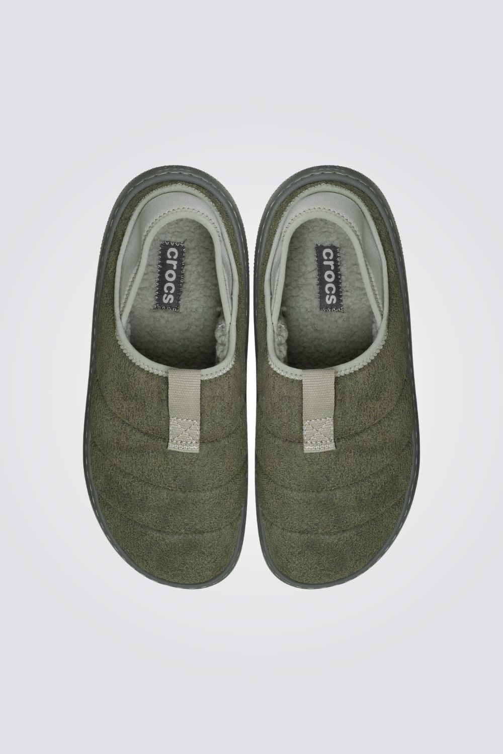 כפכפי זמש טבעוני עם פרווה Classic Vegan Suede Moc | קרוקס