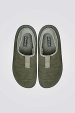 כפכפי זמש טבעוני עם פרווה Classic Vegan Suede Moc | קרוקס