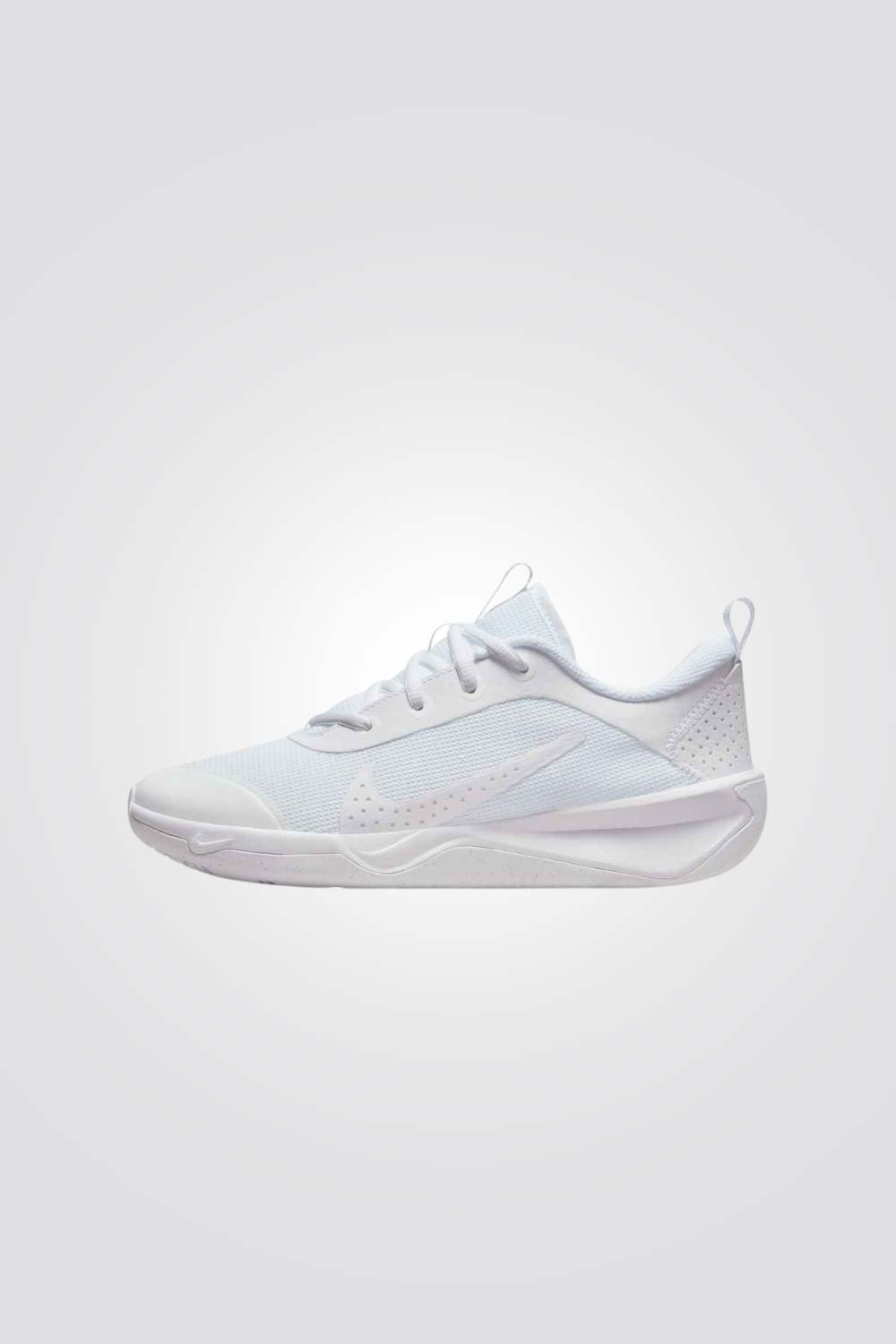 נעלי ספורט Nike Omni Multi-Court לנוער