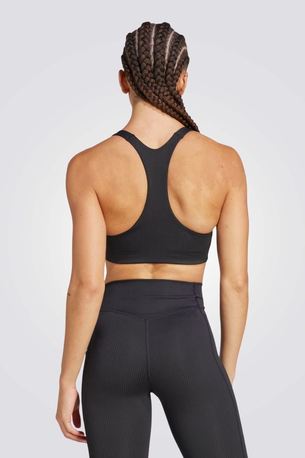 חזיית אימון Powerimpact Rib Medium Support לנשים