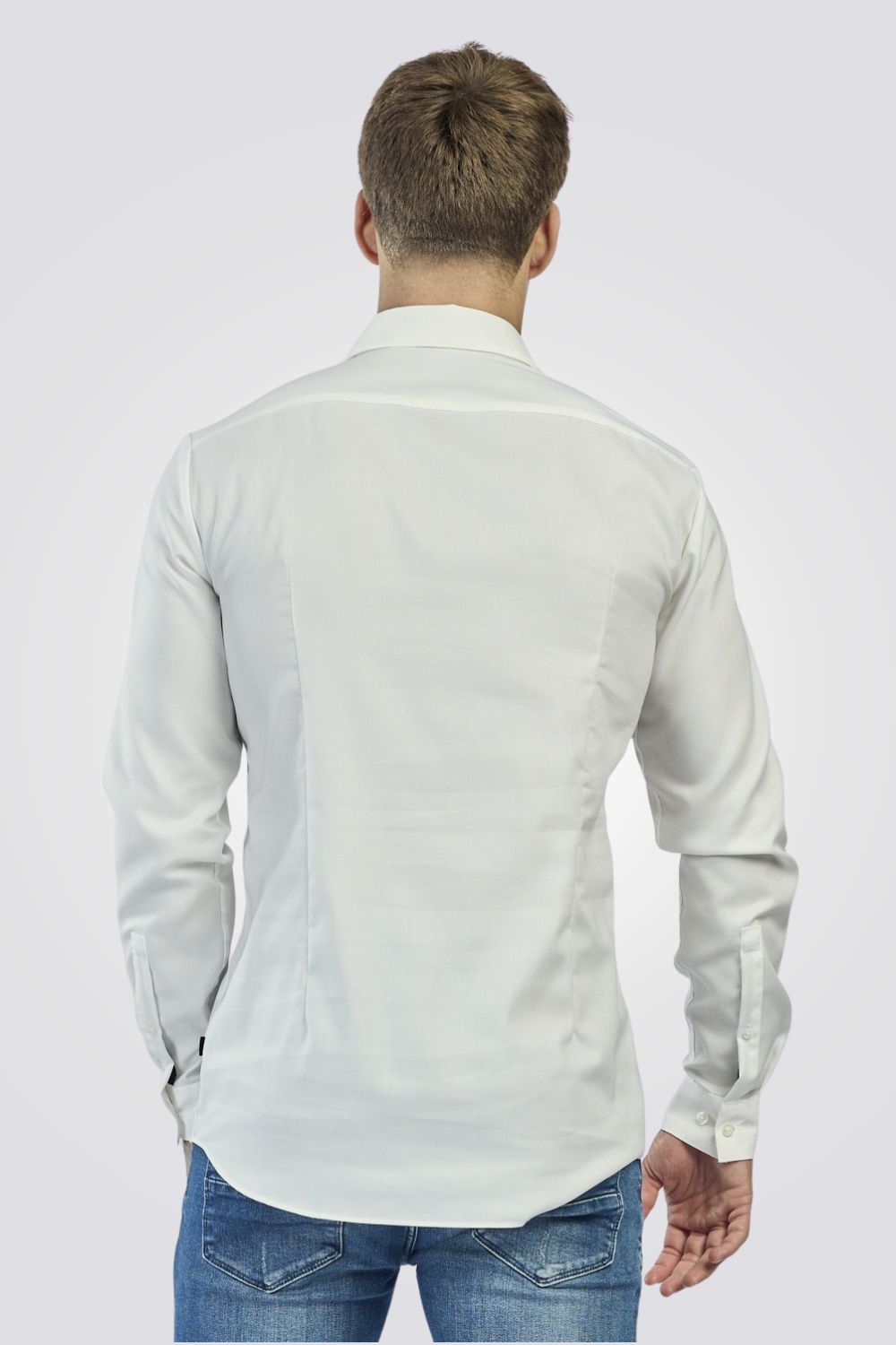 חולצה מכופתרת Slim fit לגברים | GREG NORMAN