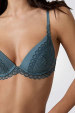 חזיית פוש אפ DREAM N*2 לנשים