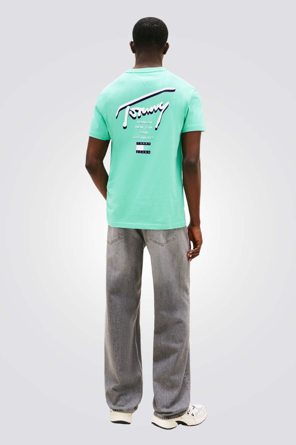 טי שירט ממותגת לגברים | טומי הילפיגר