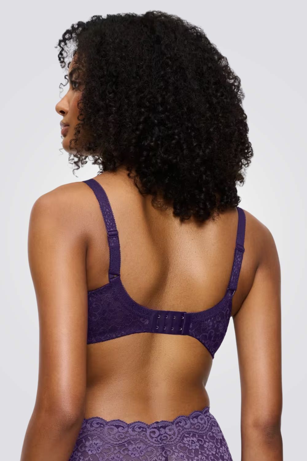 חזיית מינימייזר ללא ריפוד וללא קשת | טריומף