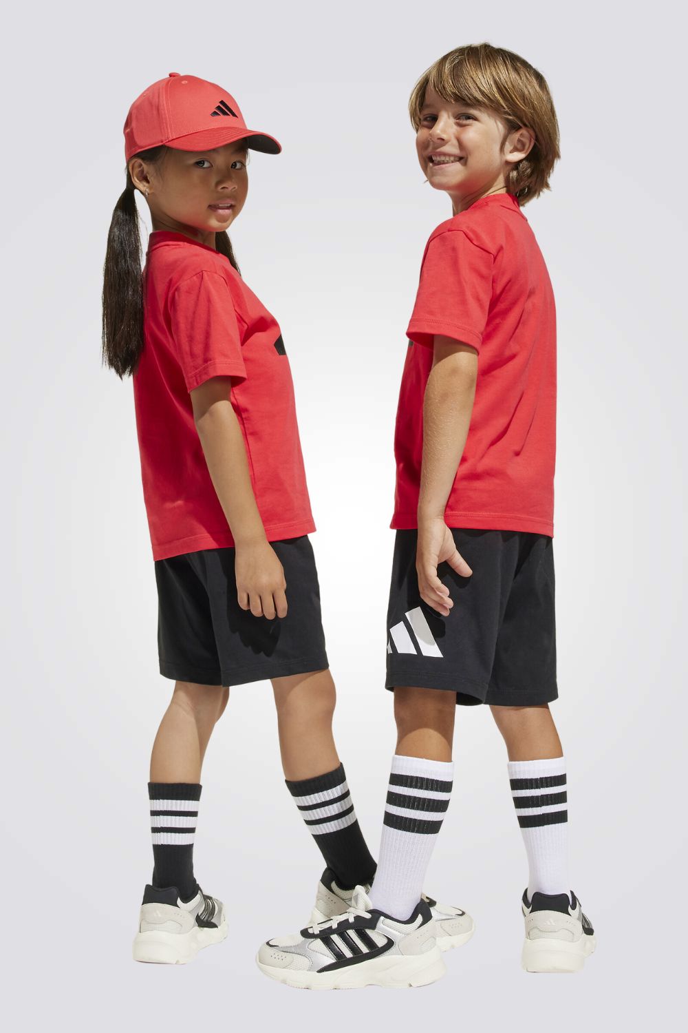 חליפה Essentials לילדים