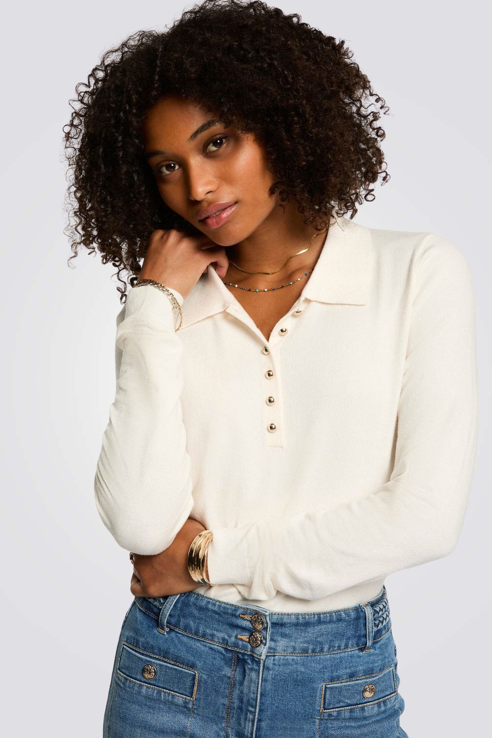 חולצת סריג עם צווארון פולו לנשים | מורגן