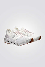 נעלי ספורט Cloudswift 4 לנשים | און 