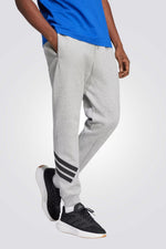 מכנסי טרנינג לגברים בצבע אפור