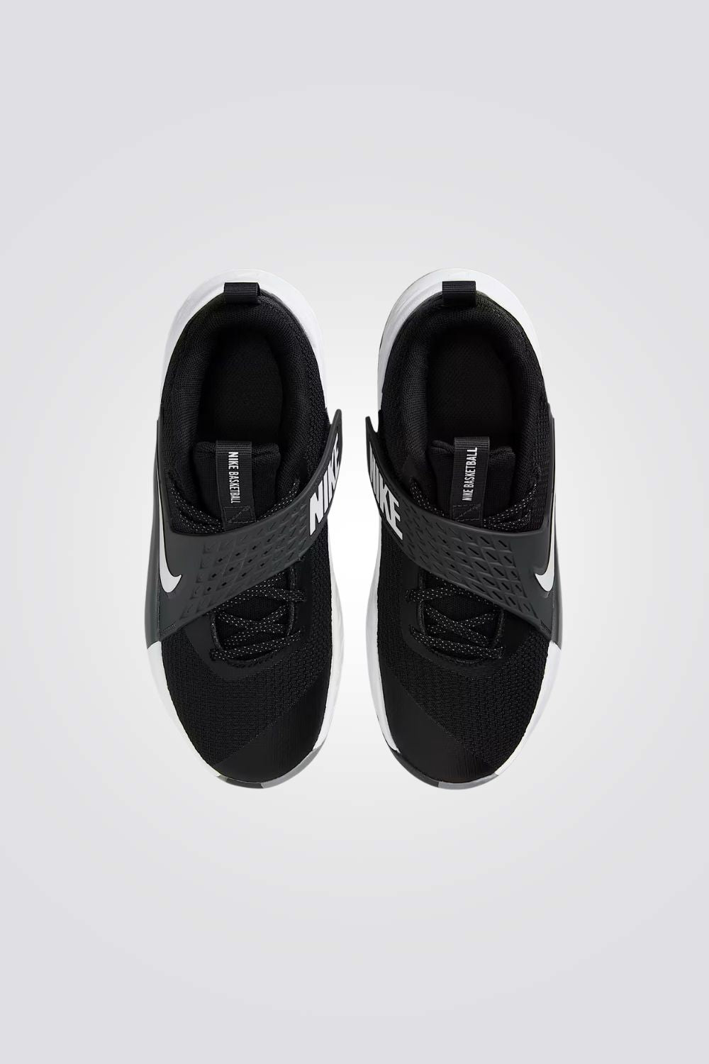 נעלי ספורט Nike Team Hustle D 12 לנוער