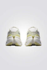 נעלי ספורט Cloudrunner 3 לנשים | און 