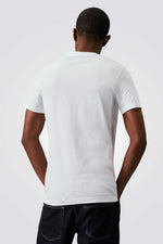 חולצת טישרט לגברים