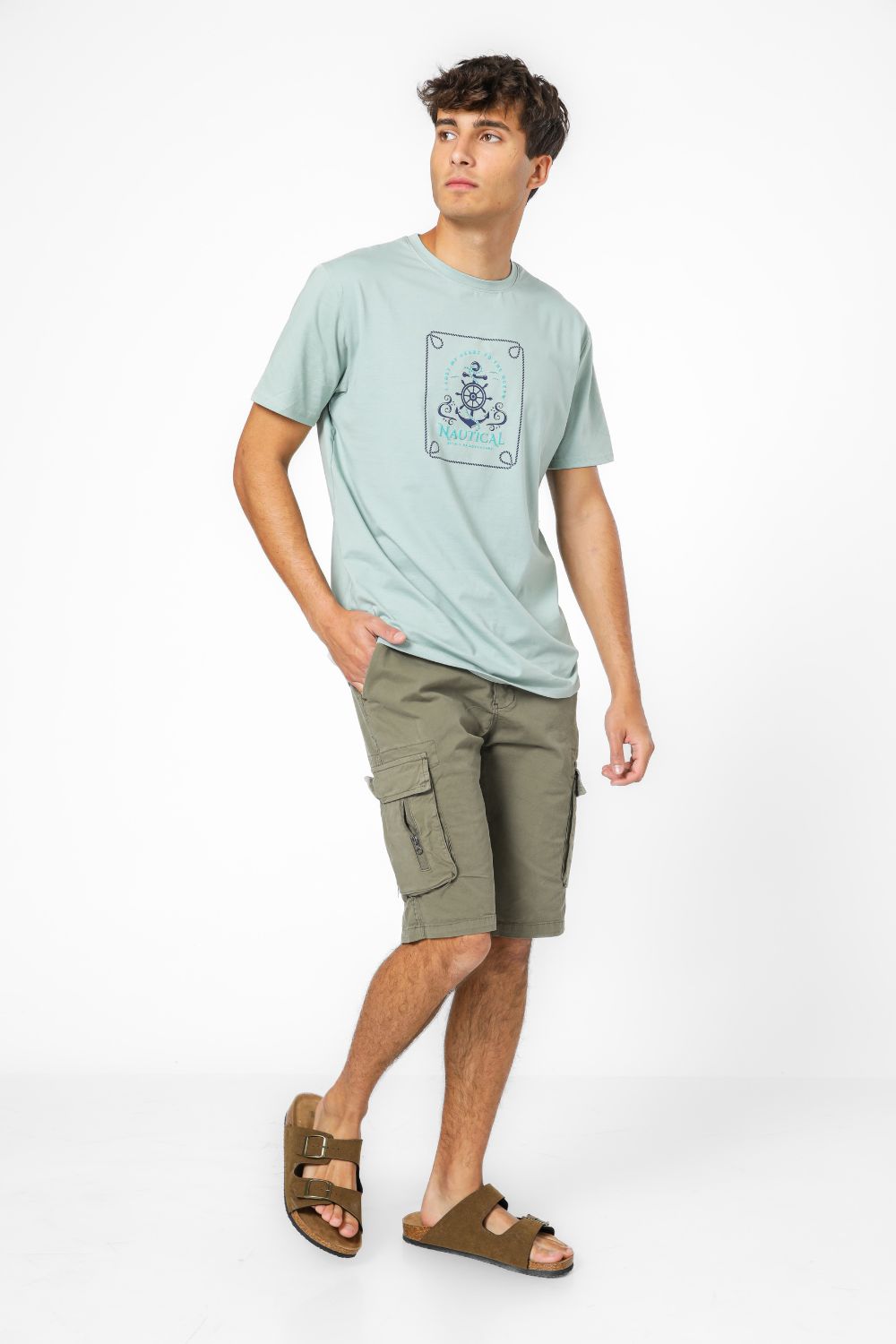 טישירט קצרה לגברים