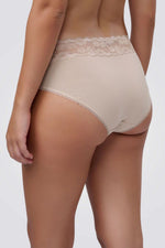 תחתוני מידי עם תחרה | פמינה