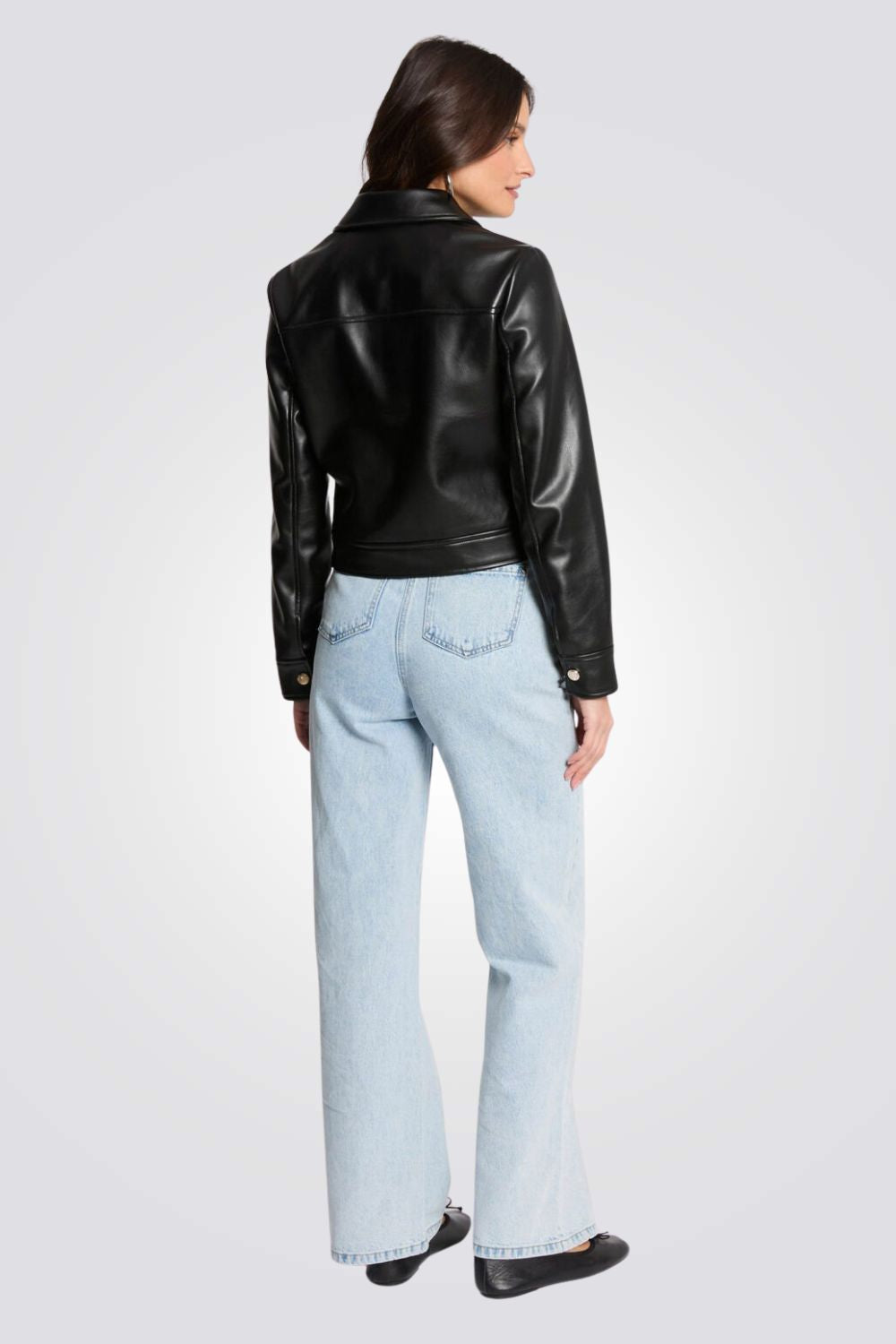 ג'קט דמוי עור לנשים בצבע שחור | מורגן 