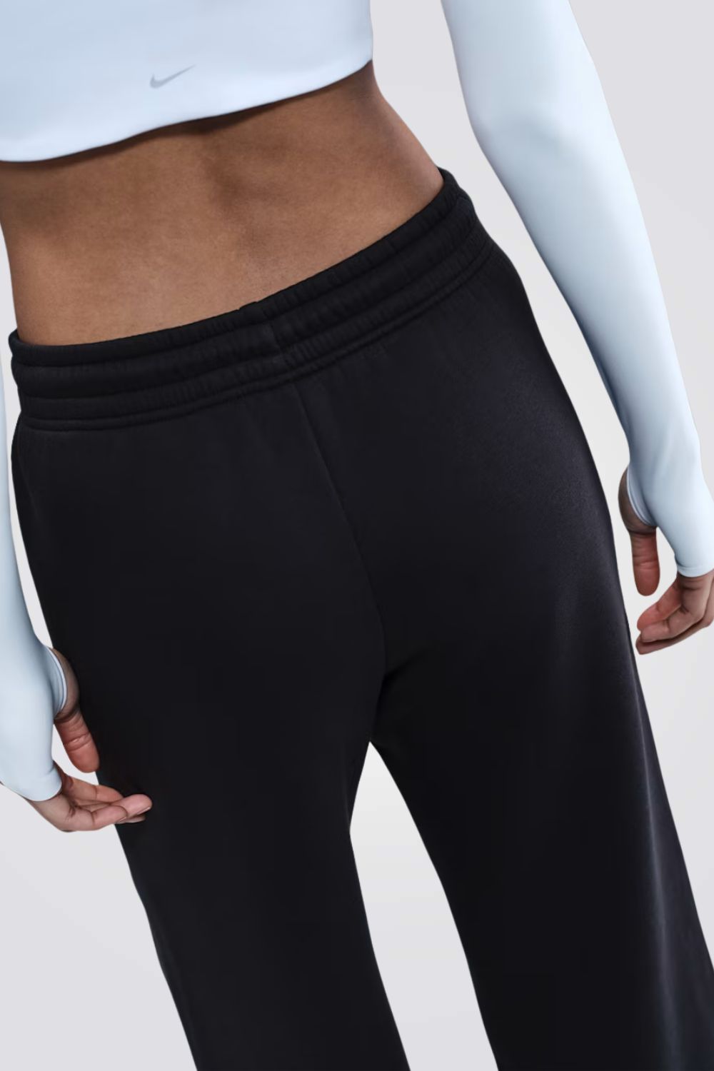 מכנסי פליז מתרחבים | נייקי