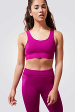 גוזיית ספורט LAUREEN לנשים