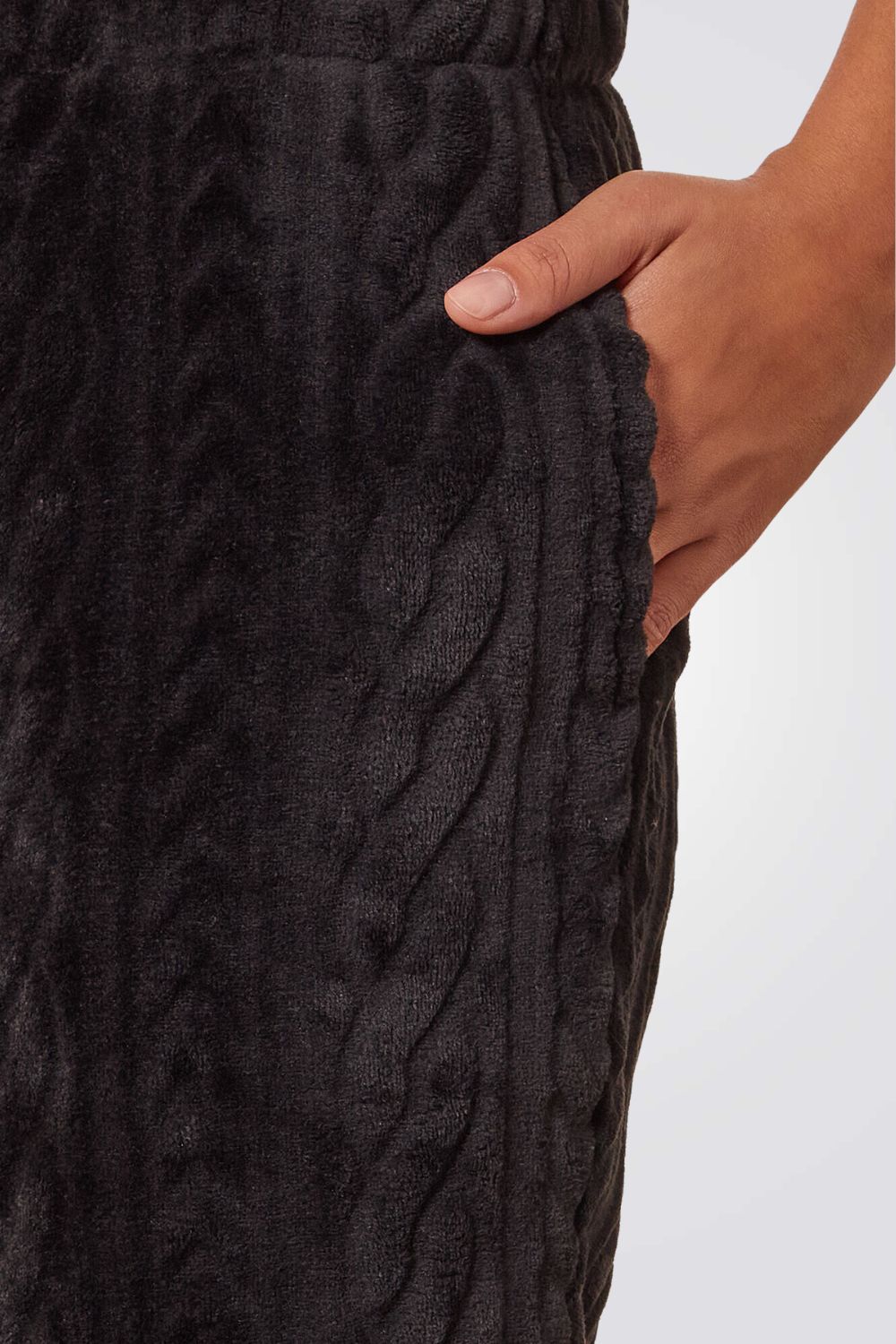 מכנסי פיג'מה צמות CLORIE בצבע שחור