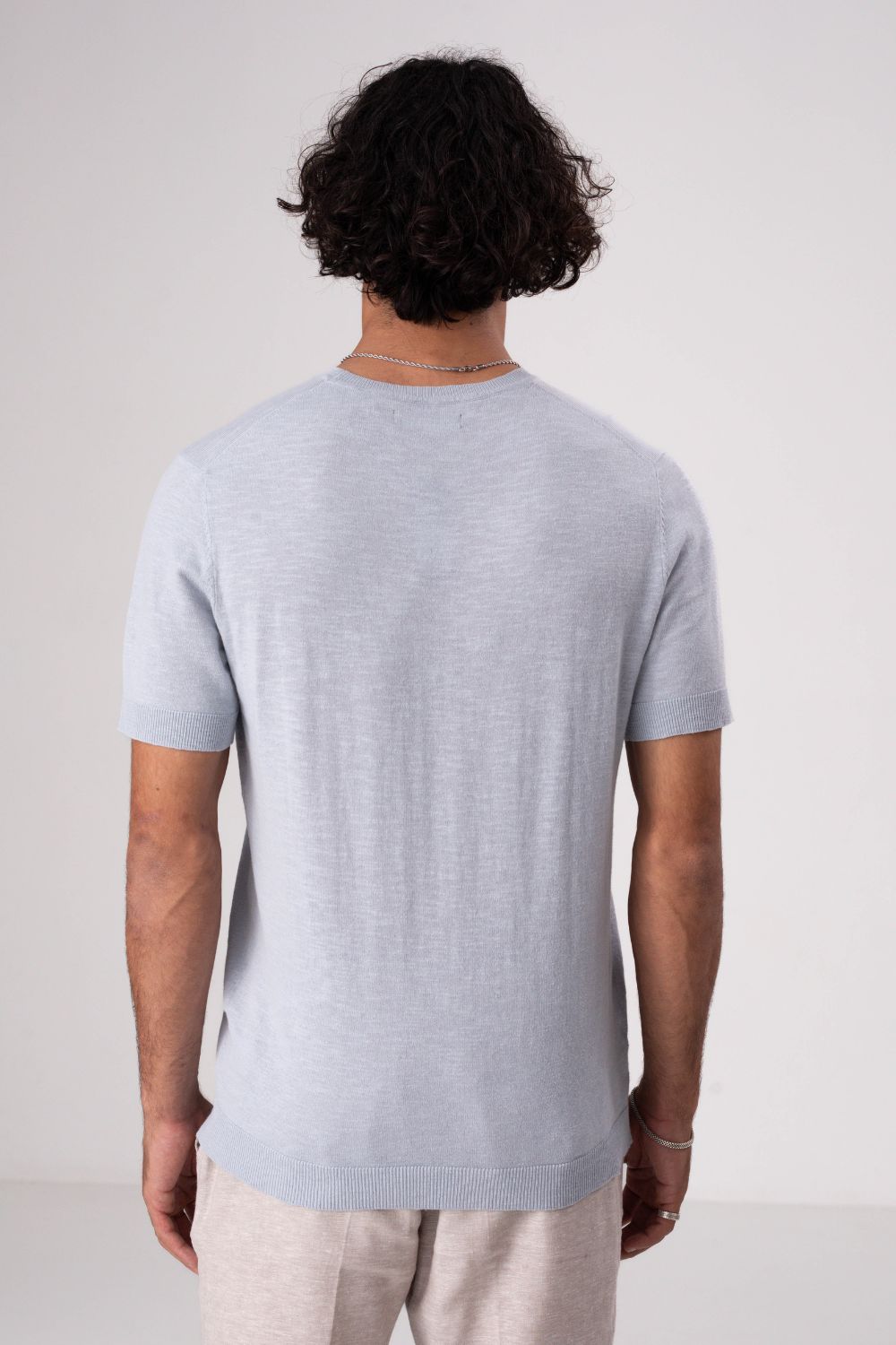 סריג טישרט קצר