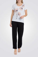 טישירט בצבע לבן הדפס פרחים 