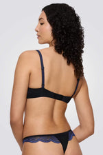 חזיית פוש-אפ משולבת תחרה עם קשת וריפוד מדורג | טריומף