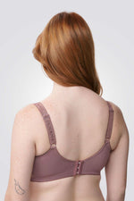 חזיית מינימייזר ללא ריפוד עם ברזלים | פמינה