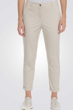 מכנסיים ארוכים בצבע בז'