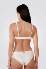 חזיית פוש-אפ עם מחשוף עמוק | איתם